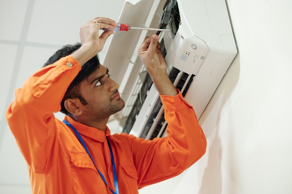 Common Issues and Fixes in Air Conditioning Repair 2 AC repair